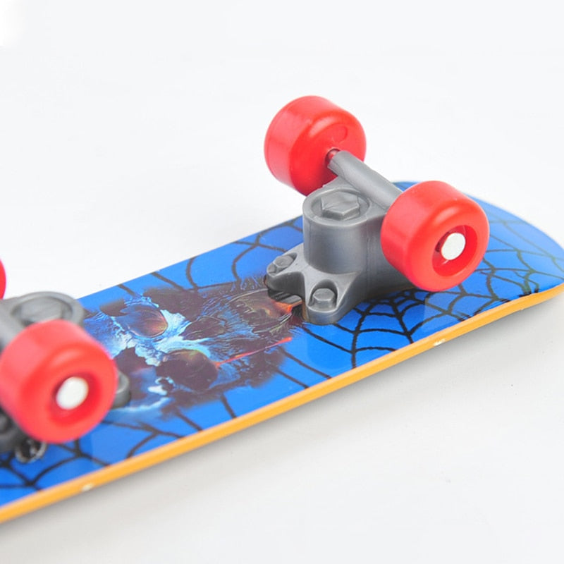 Funny Mini Skateboard for Training